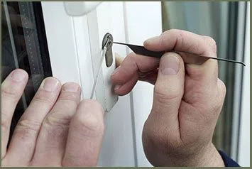 Central District WA Locksmith Store Central District, WA 206-557-3297